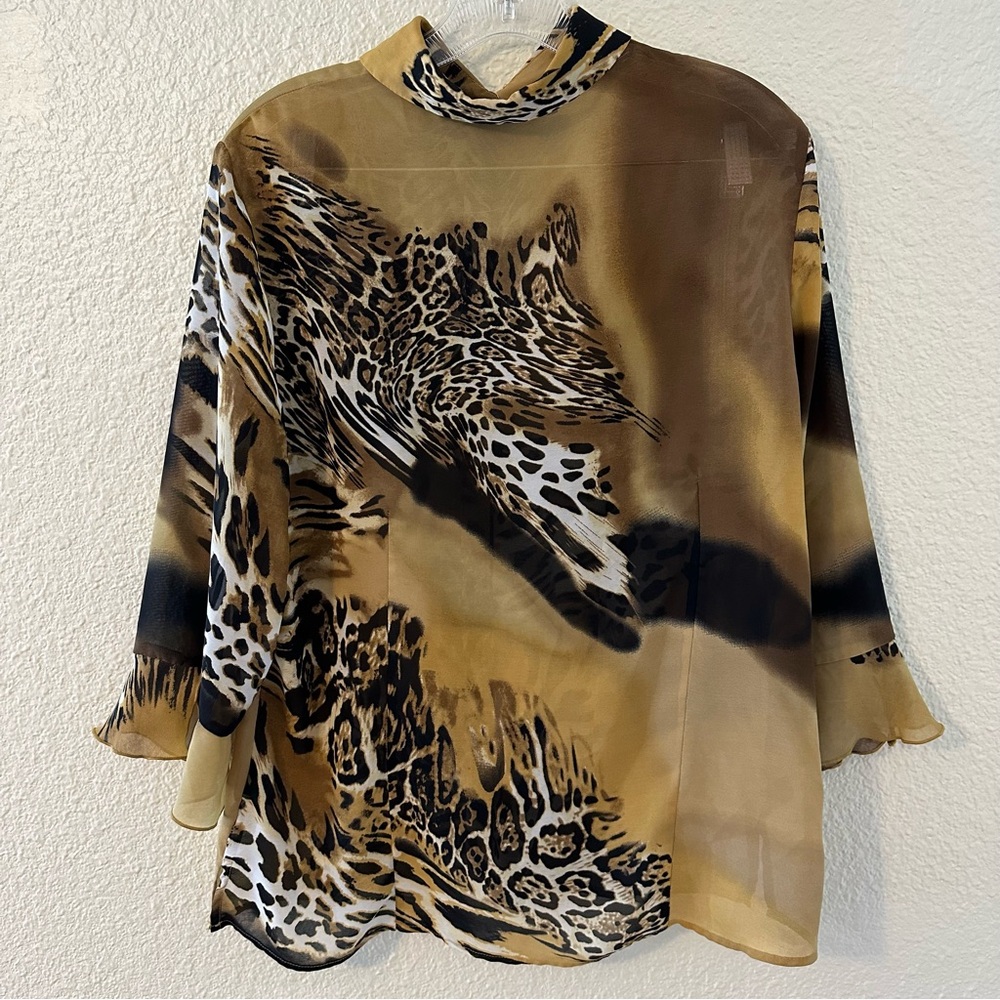 Essentials by Milano Vintage Sheer Leopard Tiger Women’s Button Down Blouse - Picture 5 of 7